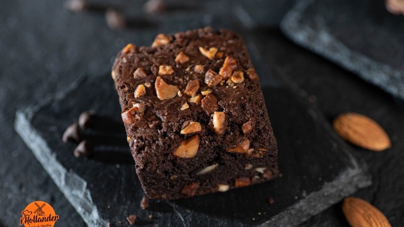🍫 “Bite-Sized Bliss: Brownies, Dry Cakes & Muffins That Make Every Moment Sweeter”
