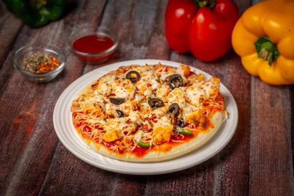 Paneer Makhani Pizza