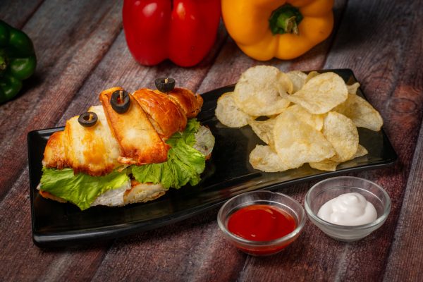 Chicken Pesto Croissant